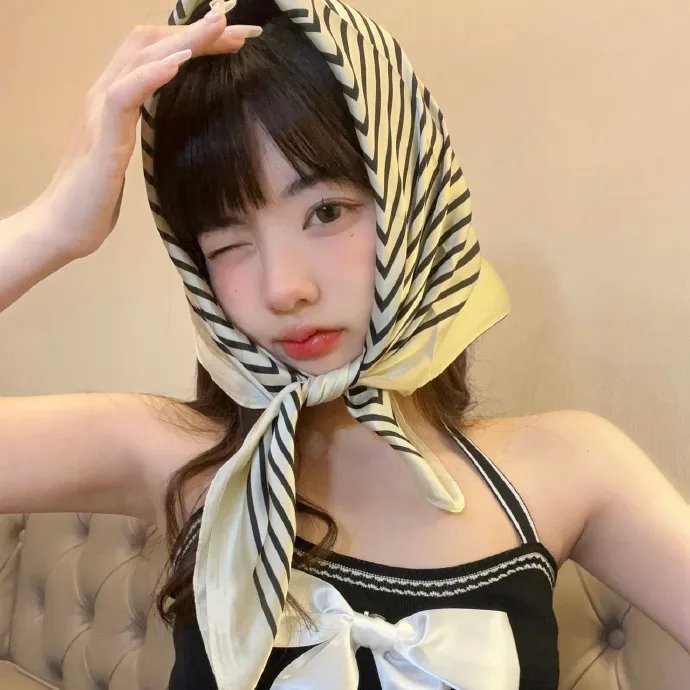 乌龙小姐